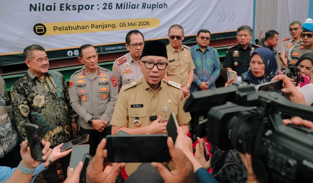 Gubernur Rahmat Mirzani Djausal Lepas Ekspor Perdana 3.300 ton Tepung Tapioka ke Tiongkok dengan Nilai Mencapai Rp26 Miliar