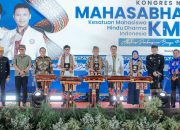 Gubernur Lampung Rahmat Mirzani Djausal Hadiri Mahasabha XIV Kesatuan Mahasiswa Hindu Dharma Indonesia